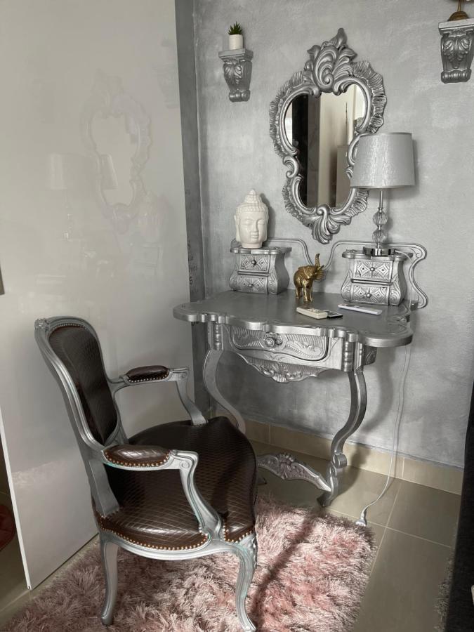 Little Brill Apartment Егер Екстериор снимка